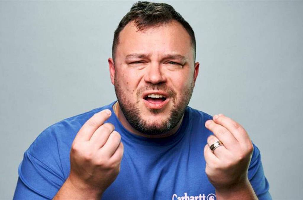 ‘Outrage’ comic Ben Bankas